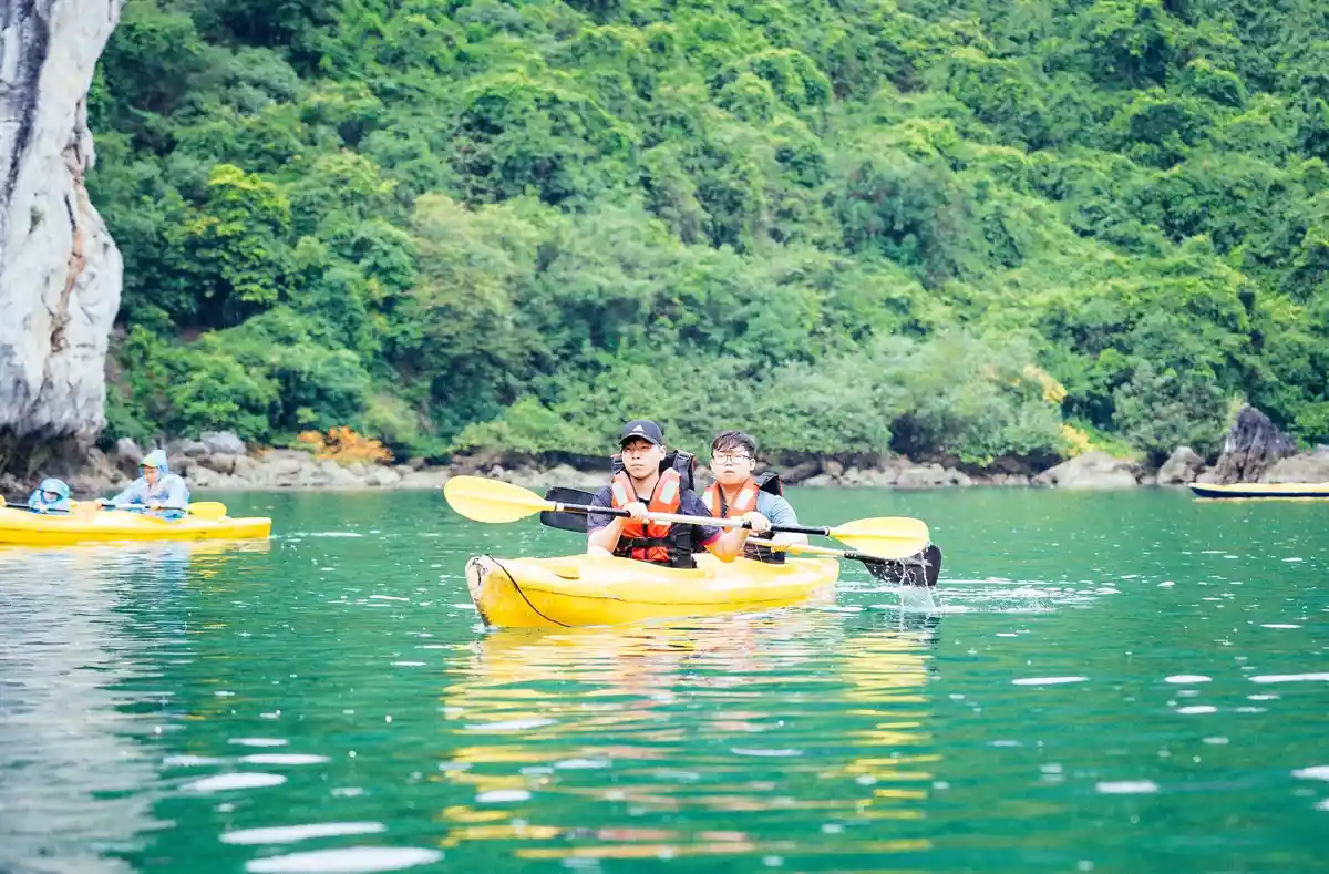 Hang Sáng, hang Tối